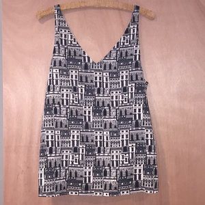 ✨Host Pick✨Banana Republic - Adjustable Tank
